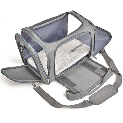 Travel Friendly Dog Carrier Bag.