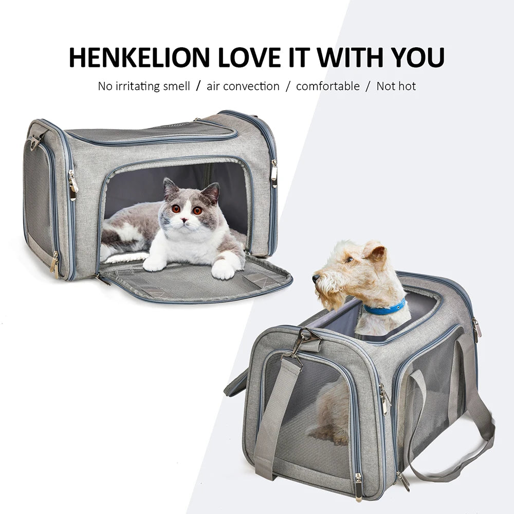 Travel Friendly Dog Carrier Bag.