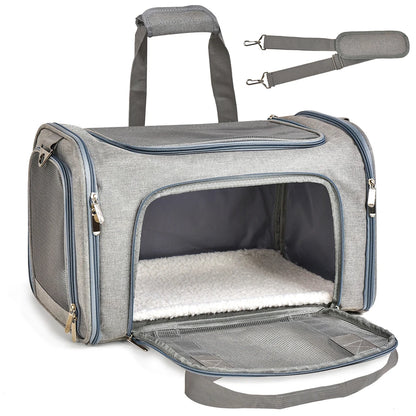 Travel Friendly Dog Carrier Bag.